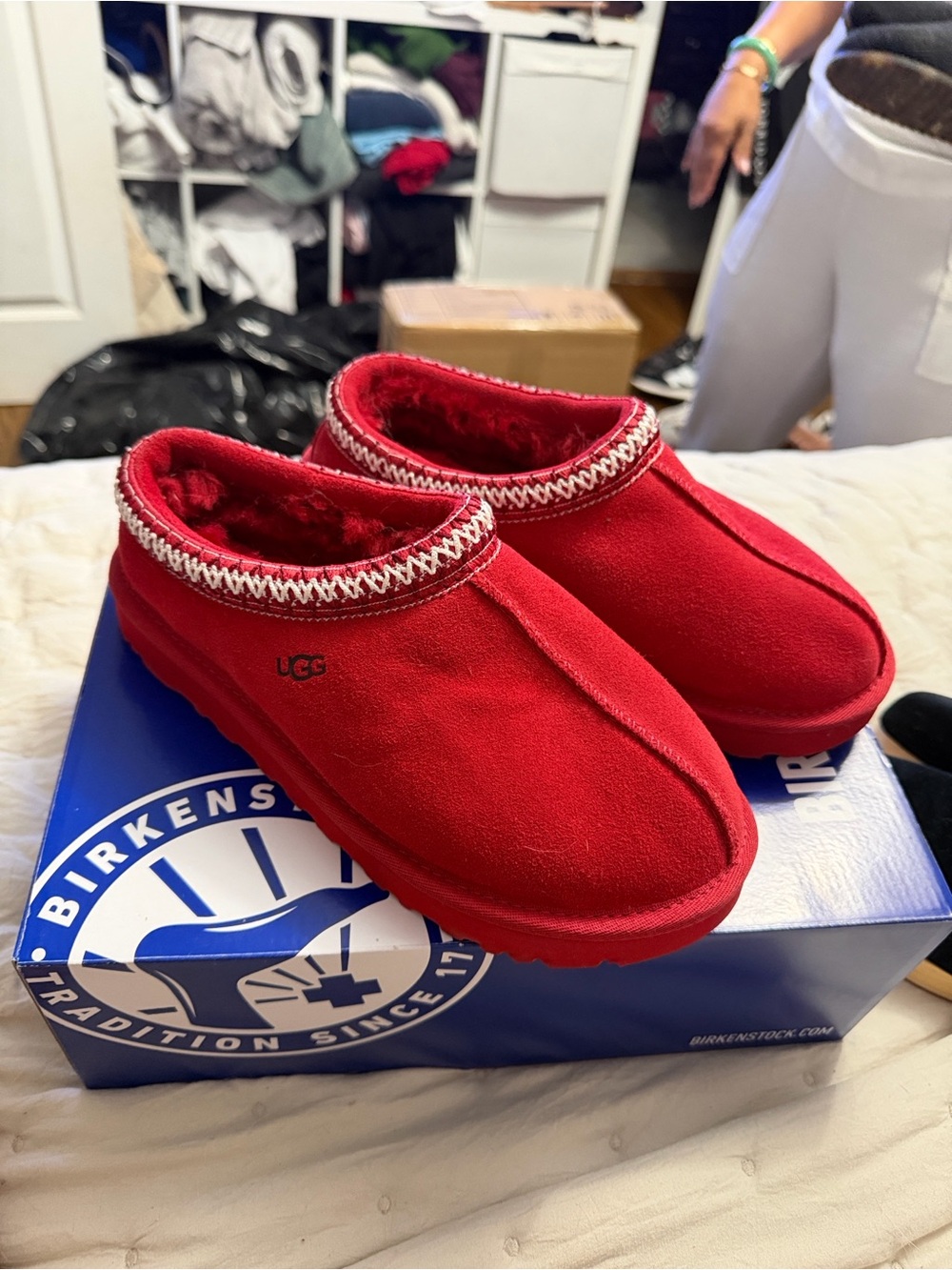 UGG tasman